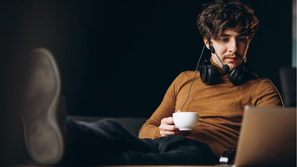 person switching from office job to freelancing career