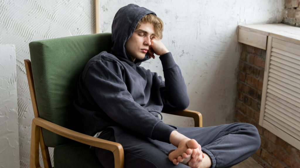 healthy lifestyle habits that support confidence and mental wellbeing in teenagers