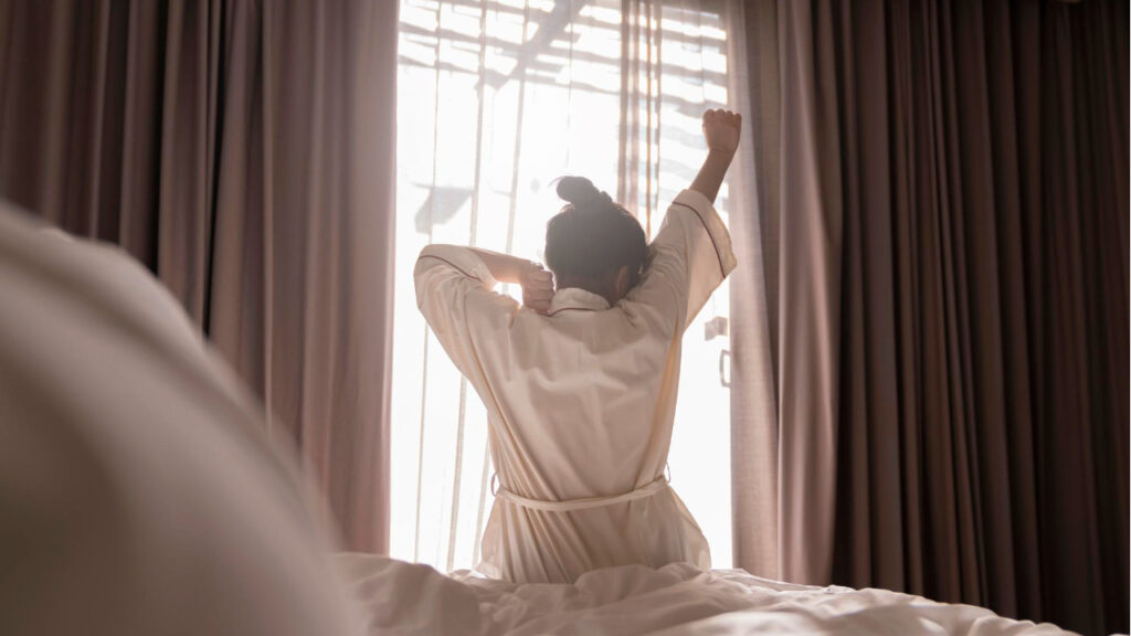 waking up at 5am early morning routine productivity