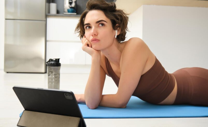 The Surprising Truth About Lazy Girl Fitness Taking Over the Internet
