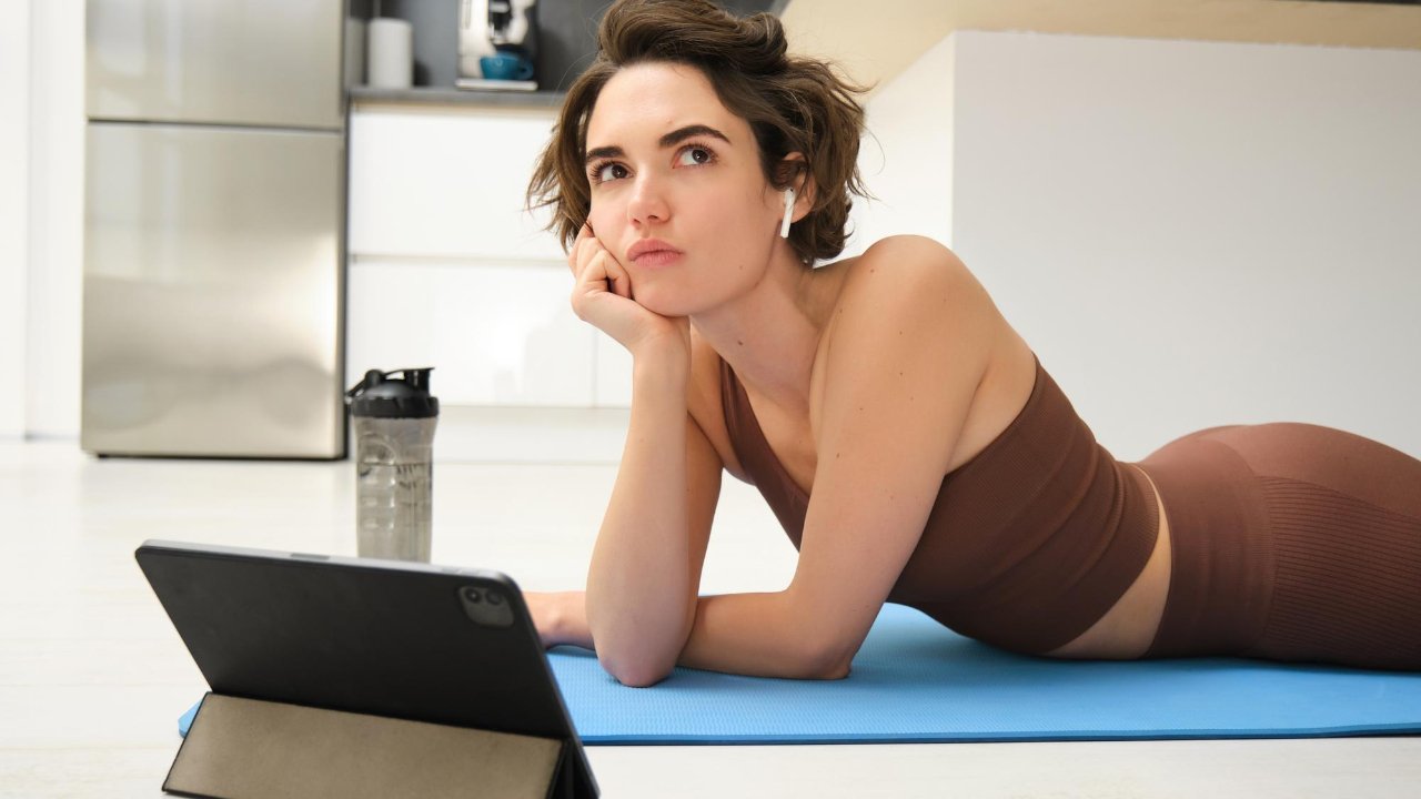 The Surprising Truth About Lazy Girl Fitness Taking Over the Internet